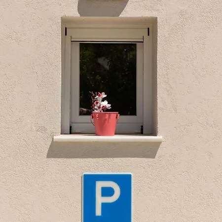 Prázdninový dům Elena Private Pool