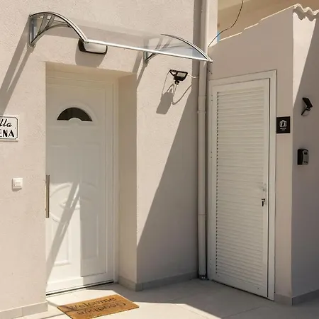 Elena Private Pool كونتوكالي