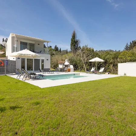 Elena Private Pool بيت للعطل *