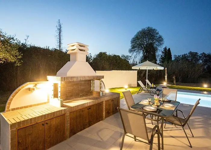 Elena Private Pool