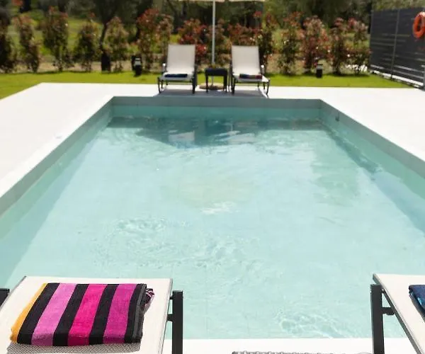 Elena Private Pool Kontokali