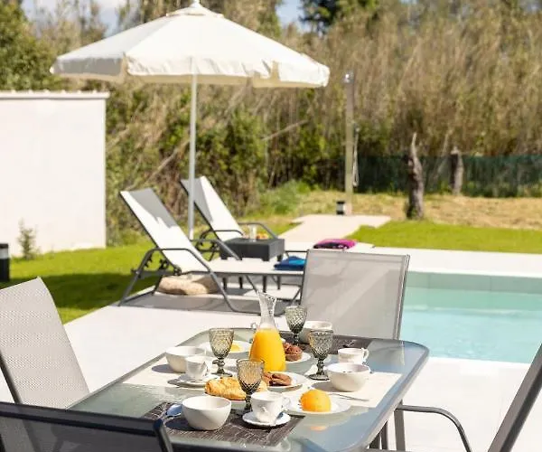 Elena Private Pool