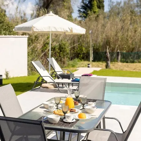 Elena Private Pool