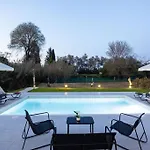 Elena Private Pool Nyaraló Kondókali
